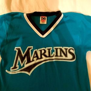 Adult small vintage Florida Marlins shirt